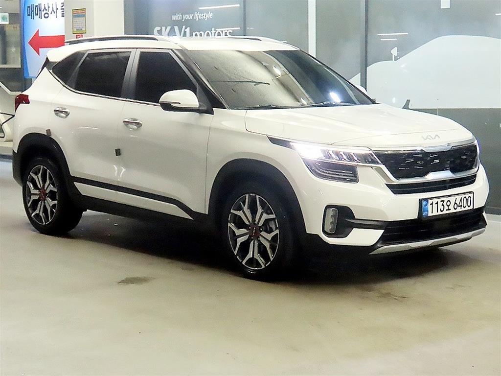 KIA Seltos 2023 Blanco - Importación desde Corea - HF Imports Iquique - Foto 1