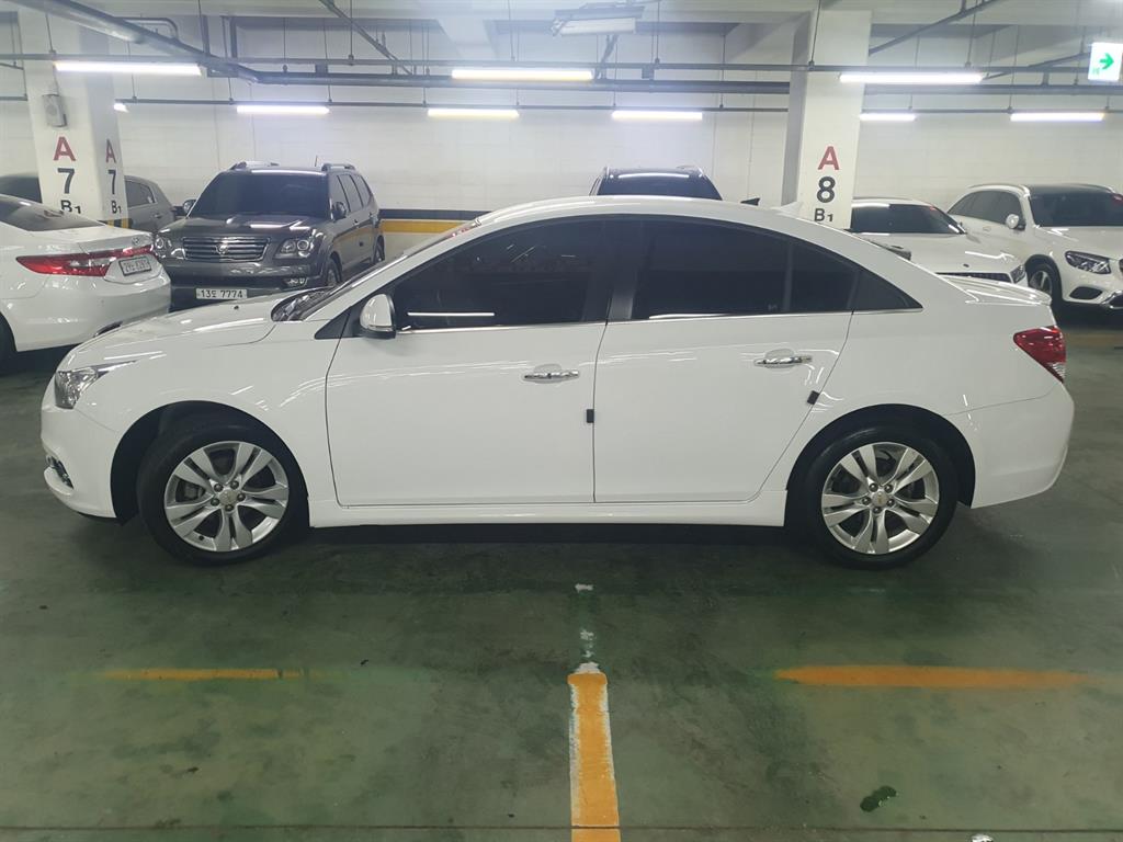 Chevrolet Cruise - Vista 7