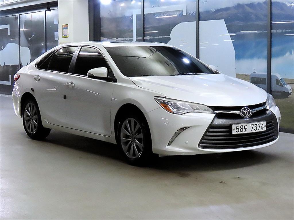 Toyota Camry 2017 Blanco - Importación desde Corea - HF Imports Iquique - Foto 1