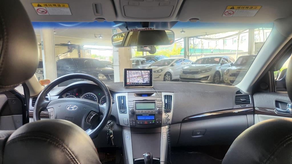 HYUNDAI Sonata - Vista 5