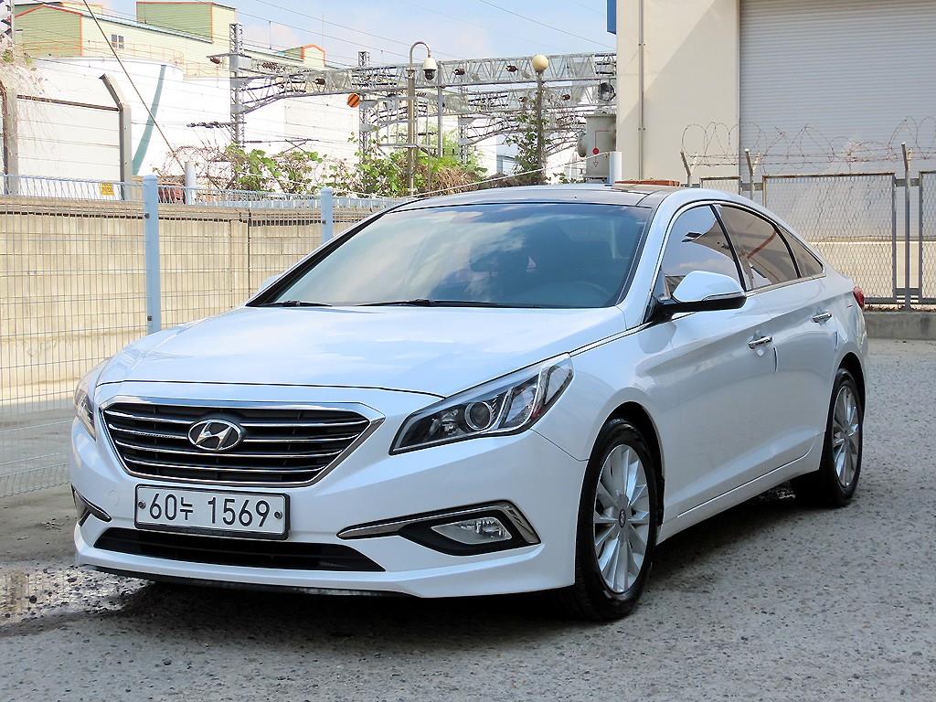 HYUNDAI Sonata - Vista 2