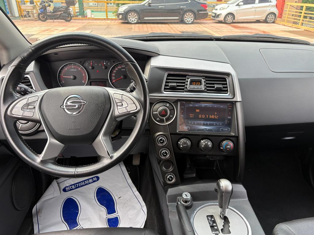 Ssangyong Korando - Vista 5