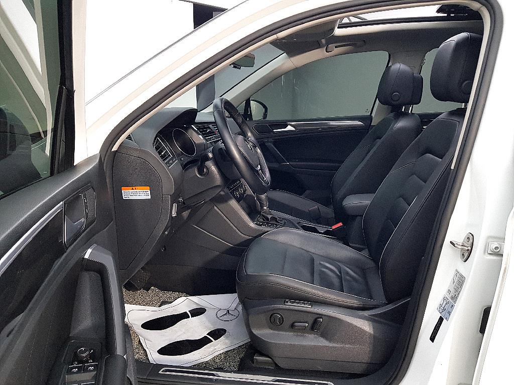 Volkswagen Tiguan - Vista 8
