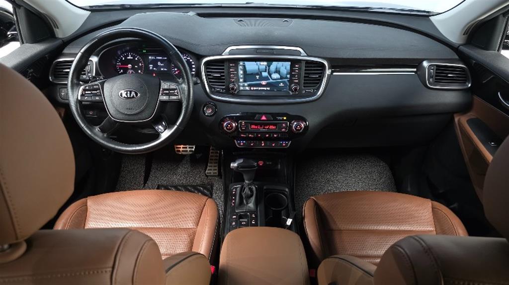 KIA Sorento - Vista 7