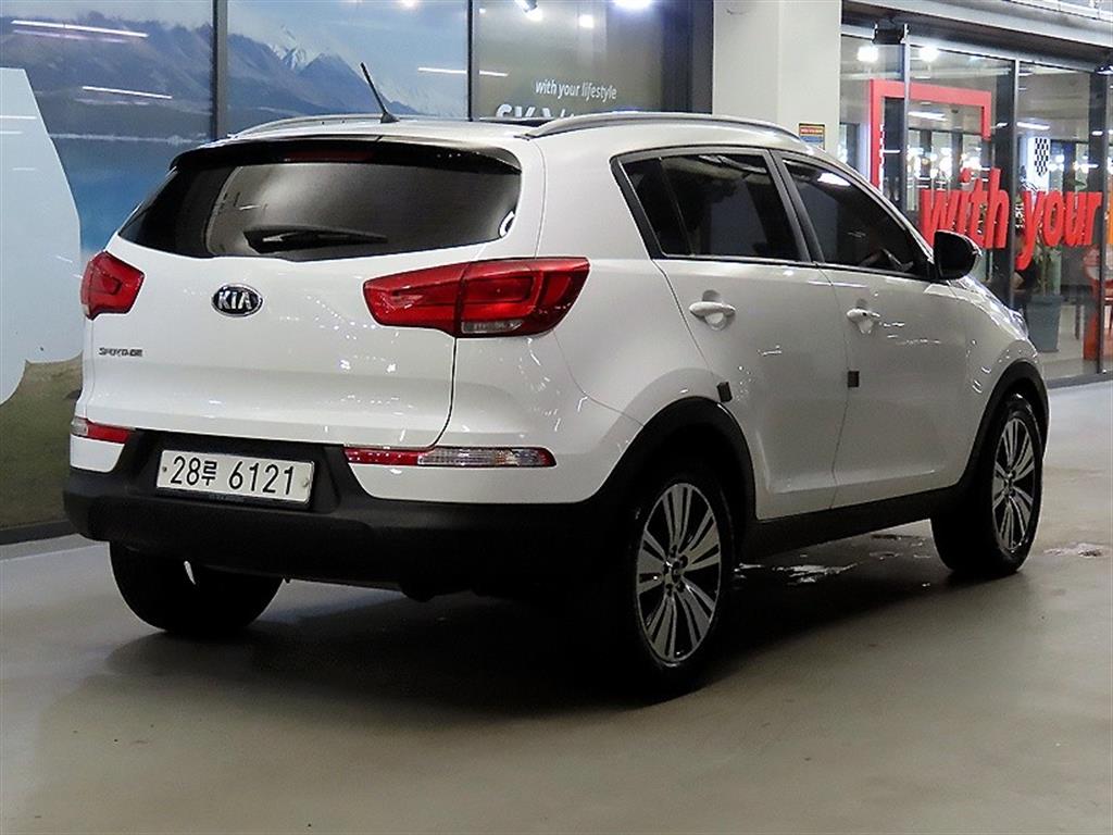 KIA Sportage - Vista 4
