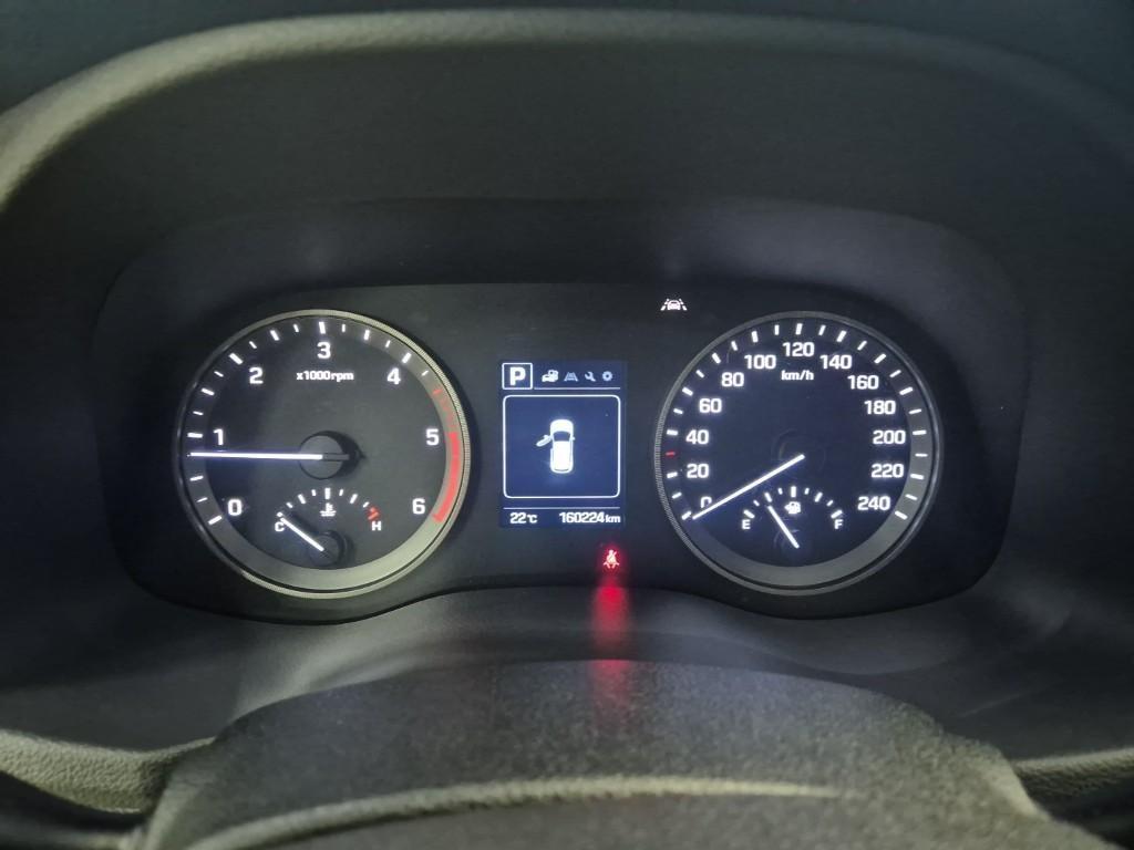 HYUNDAI Tucson - Vista 6