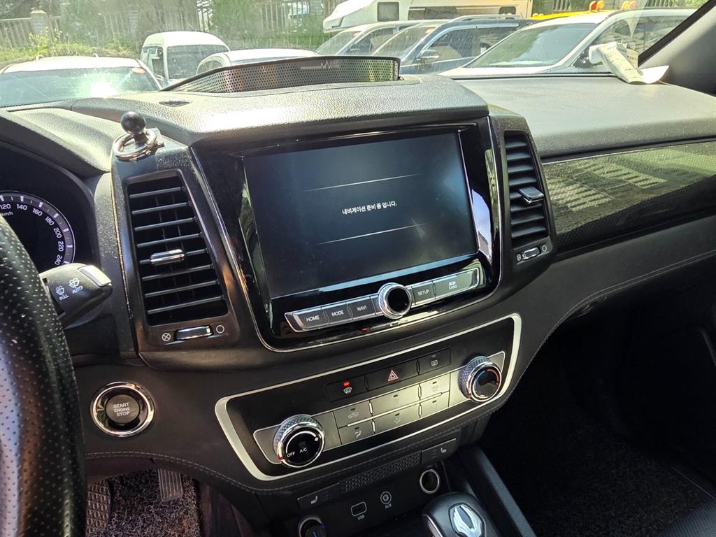 Ssangyong Rexton - Vista 12