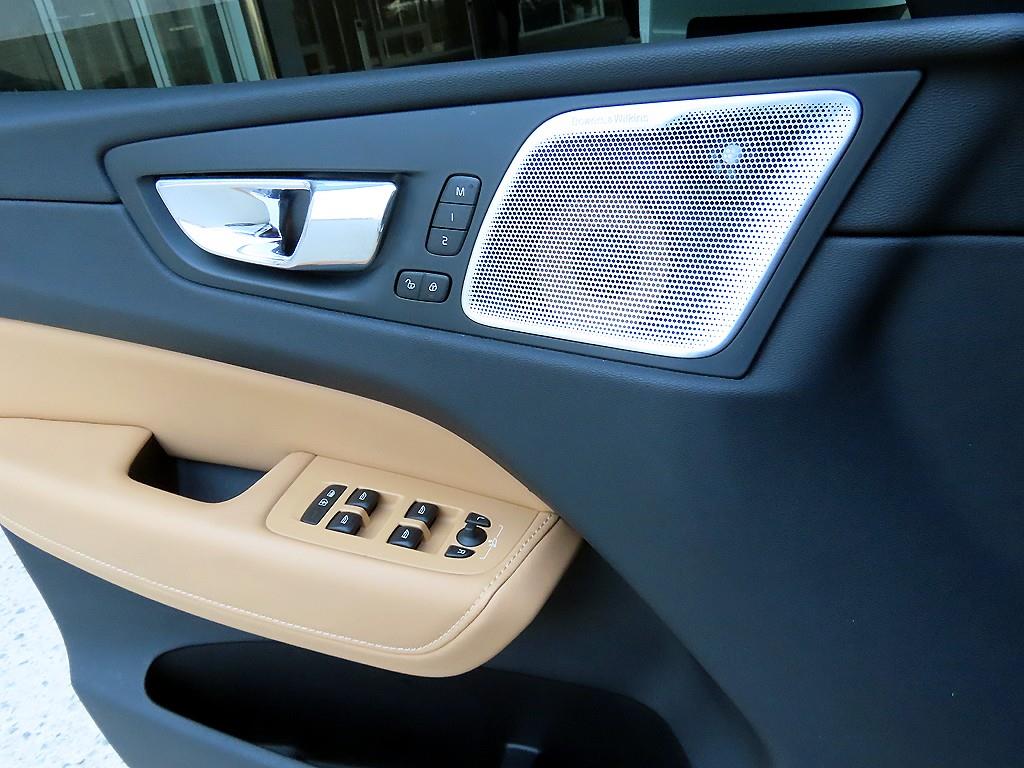 Volvo XC60 - Vista 12
