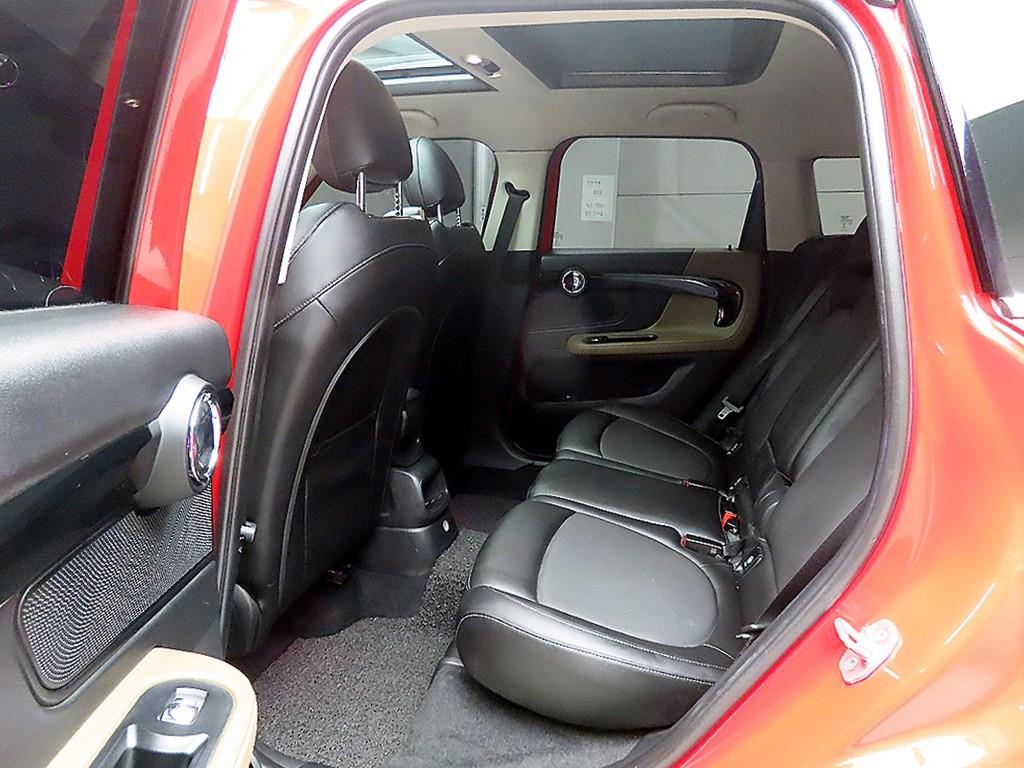 Mini Countryman - Vista 6