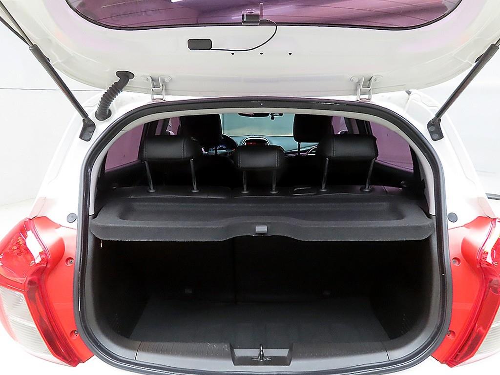 Chevrolet Spark 2019 Blanco - Importación desde Corea - HF Imports Iquique - Foto 18