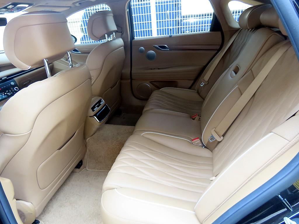 Genesis G80 - Vista 6