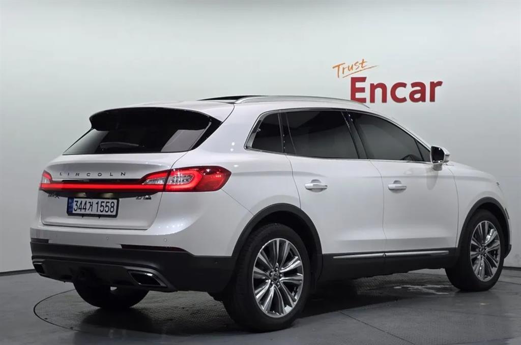 Lincoln MKX - Vista 4