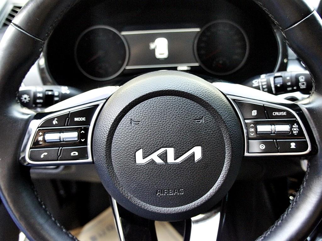 KIA Seltos 2023 Blanco - Importación desde Corea - HF Imports Iquique - Foto 8