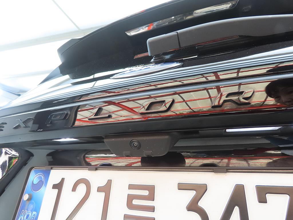 Ford Explorer 2025 Negro - Importación desde Corea - HF Imports Iquique - Foto 14