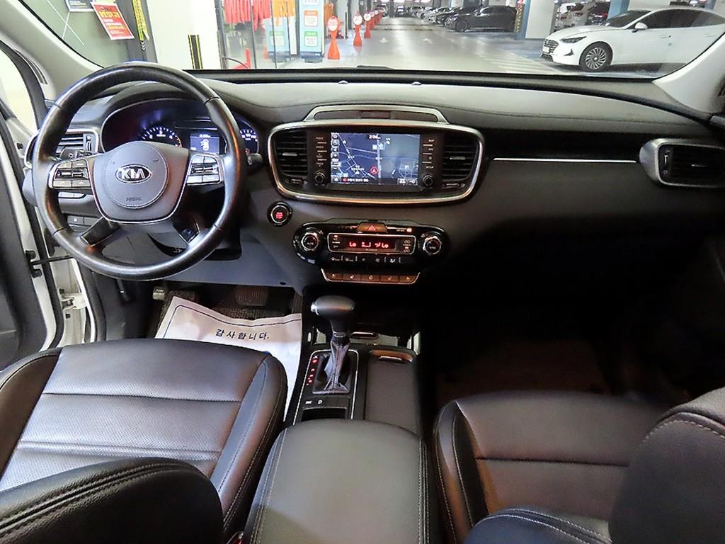 KIA Sorento - Vista 10