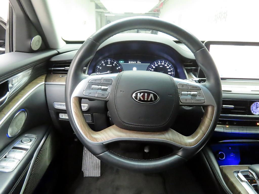 KIA K9 - Vista 7