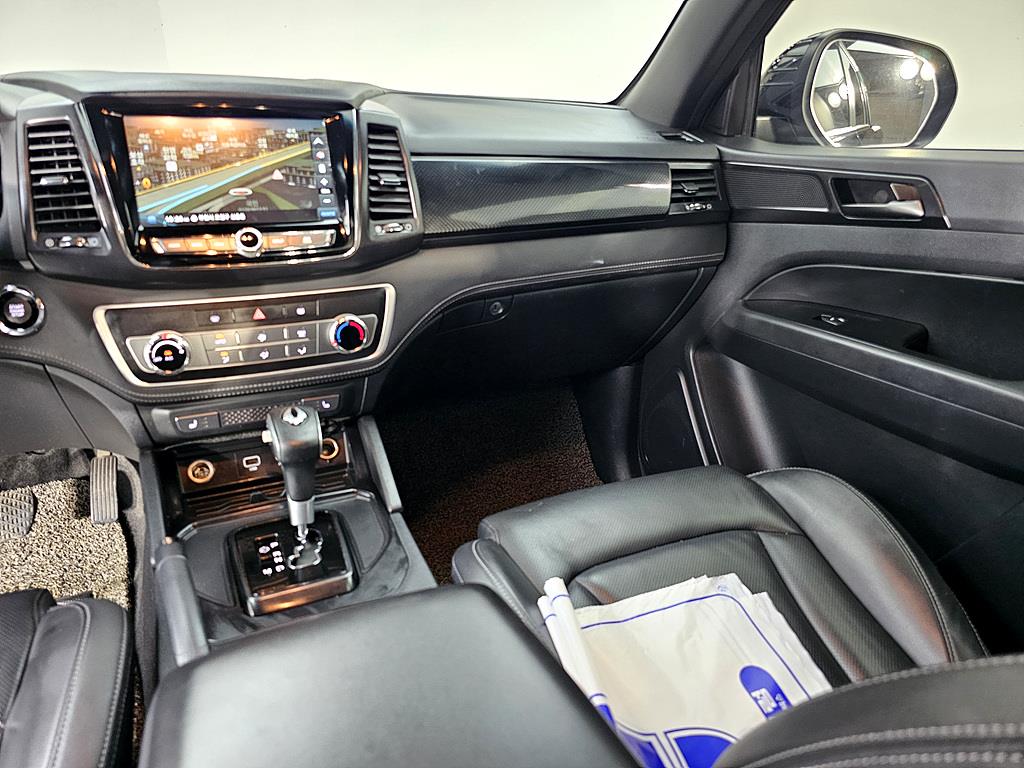 Ssangyong Rexton - Vista 10