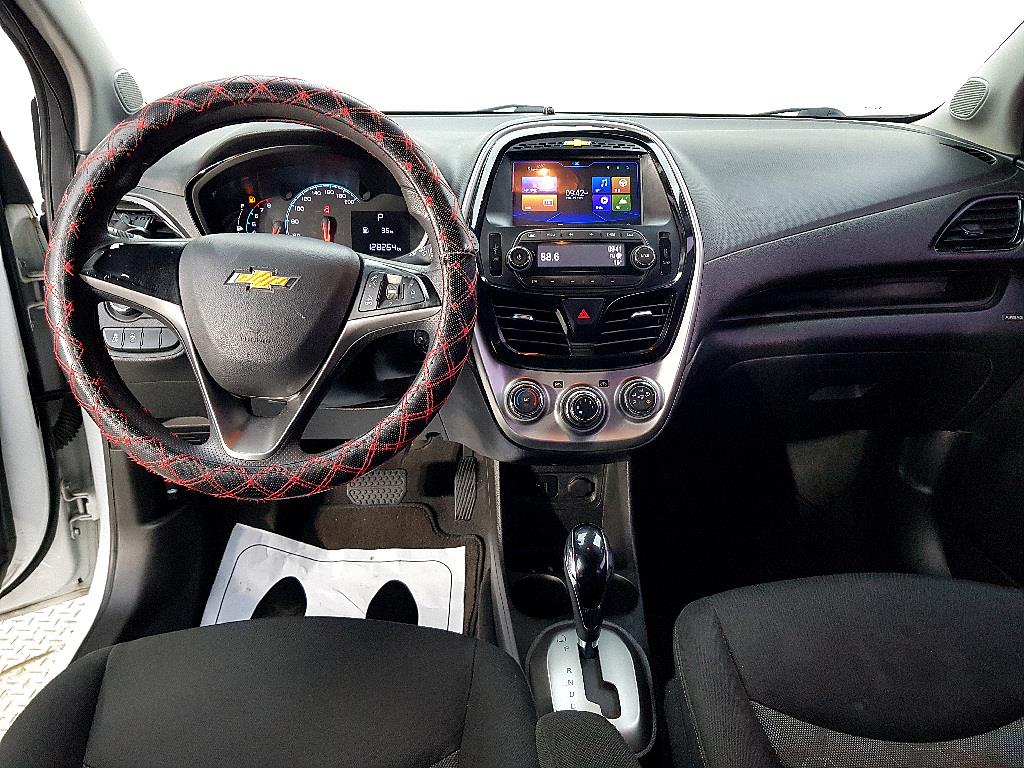 Chevrolet Spark - Vista 5