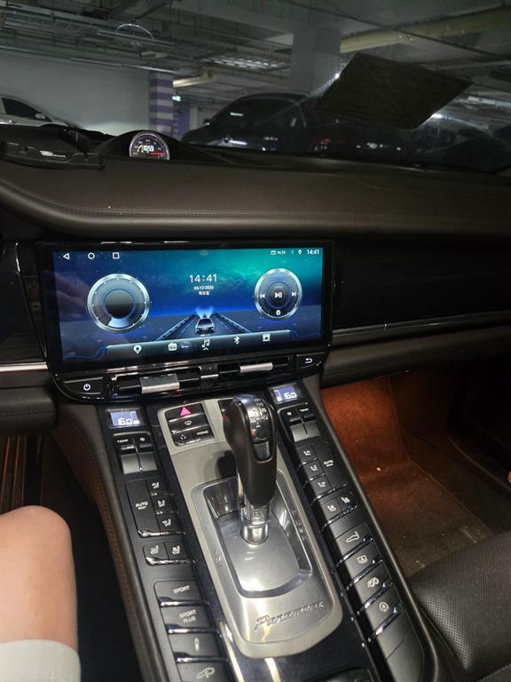 Porsche Panamera - Vista 6