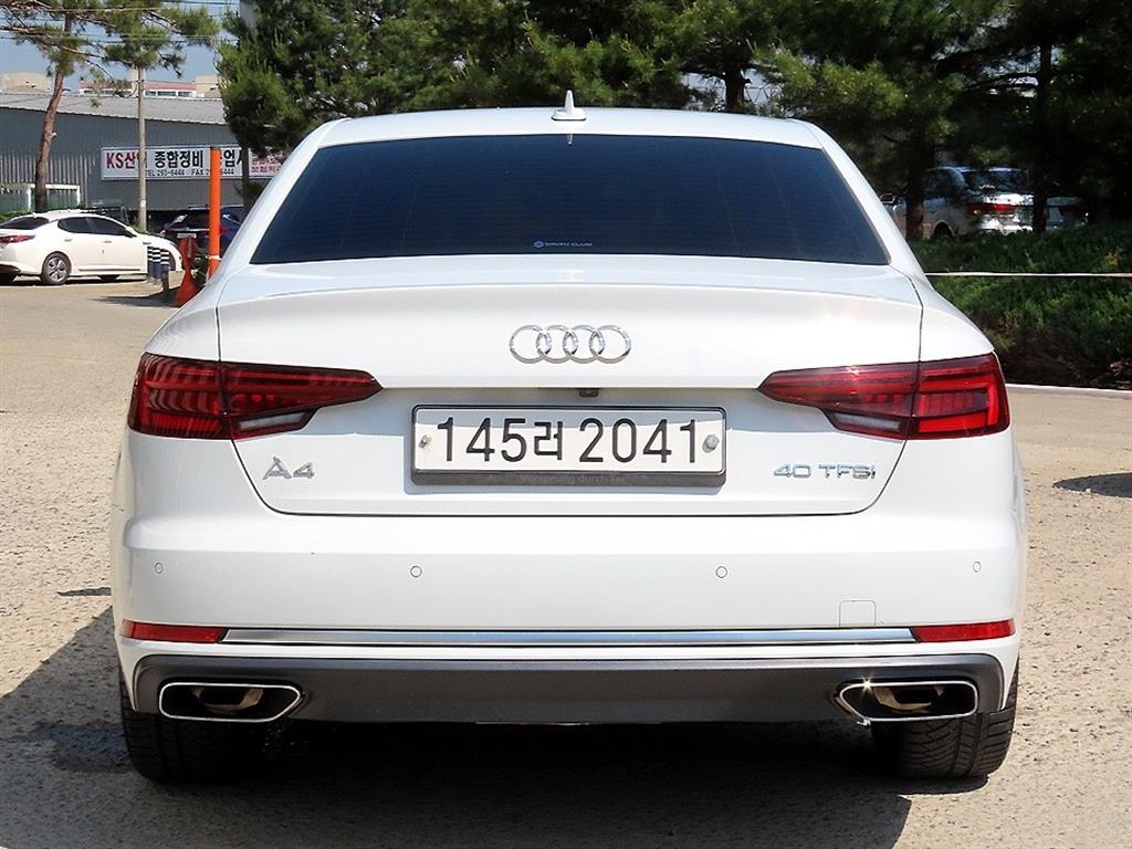 Audi A4 - Vista 4