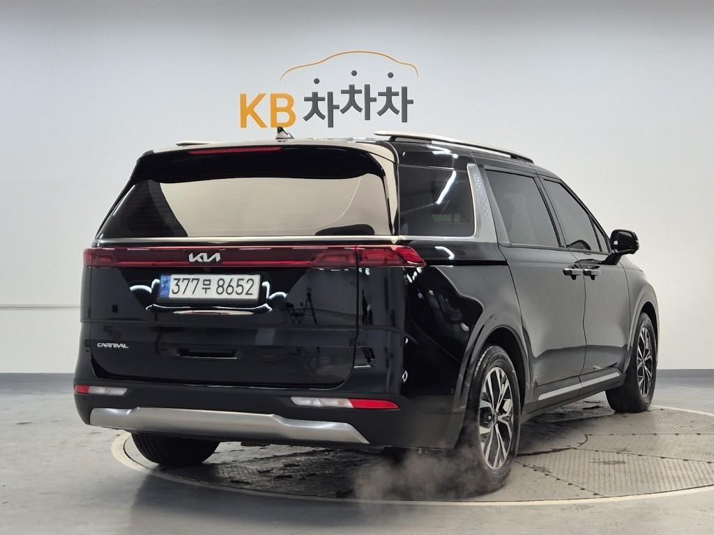 KIA Carnival - Vista 3