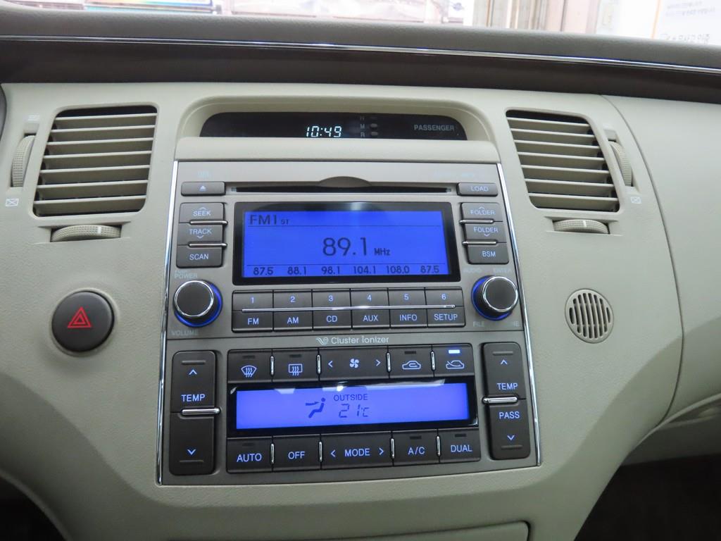 HYUNDAI Grandeur - Vista 12