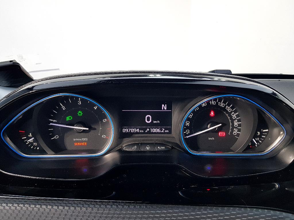 Peugeot 2008 - Vista 7
