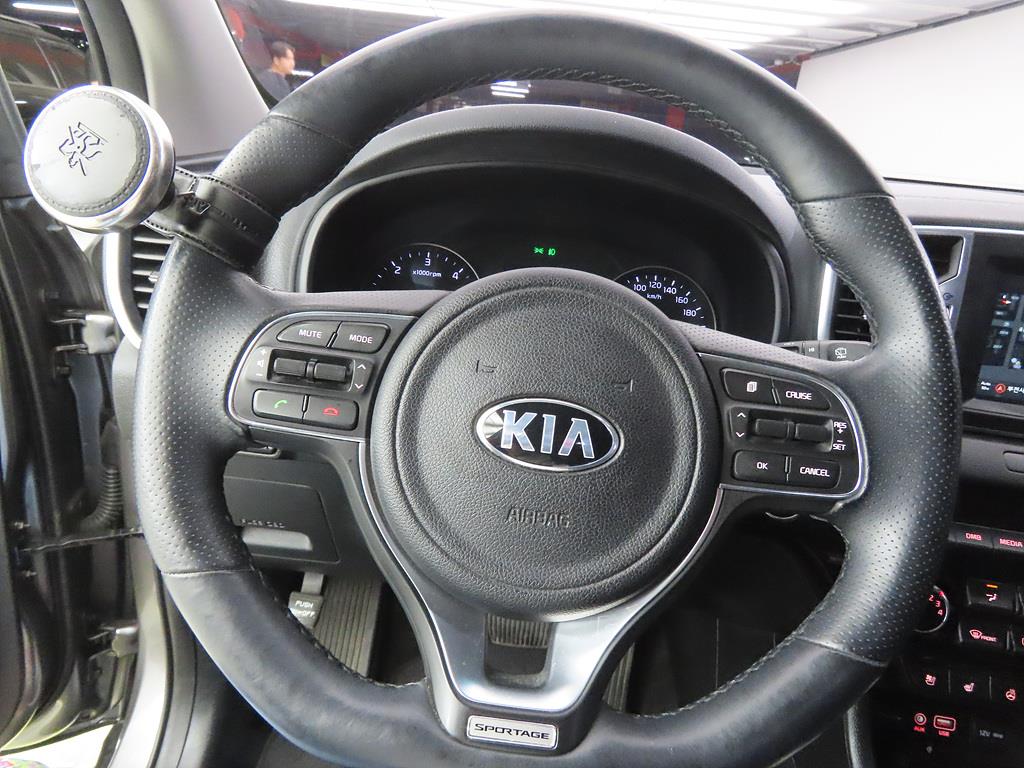 KIA Sportage - Vista 8