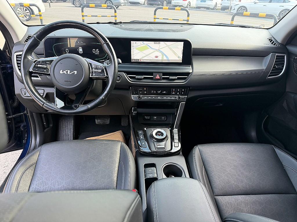 KIA Seltos - Vista 5