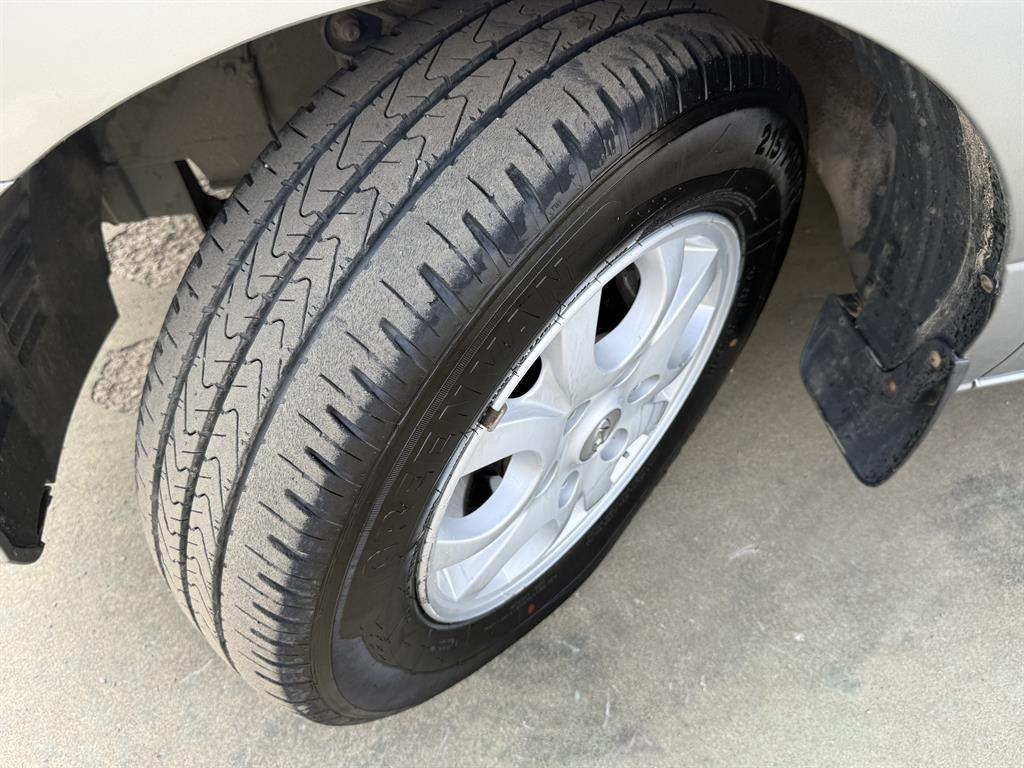 HYUNDAI Starex 2015 Gris - Importación desde Corea - HF Imports Iquique - Foto 20