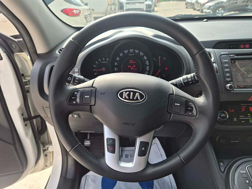KIA Sportage - Vista 8