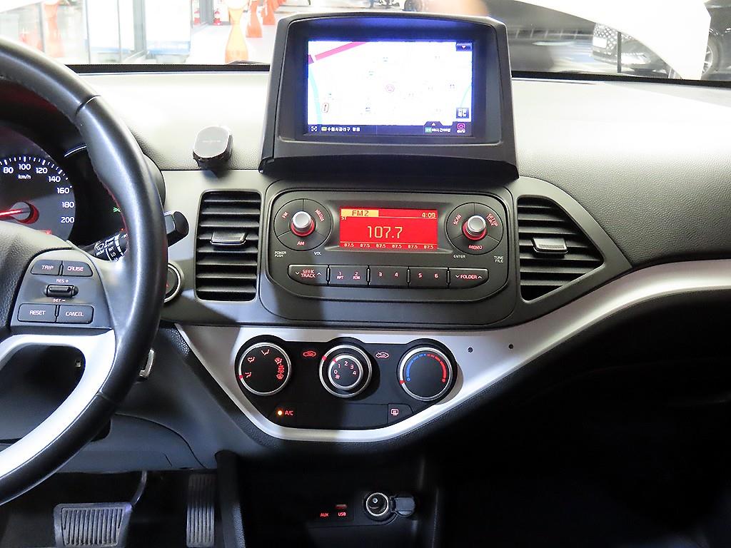 KIA Morning - Vista 11