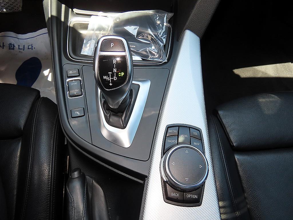 BMW 4 Series - Vista 10