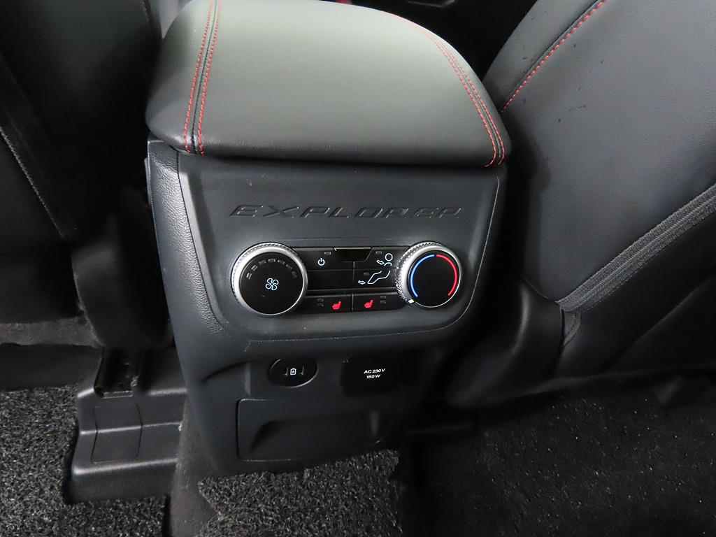 Ford Explorer - Vista 12