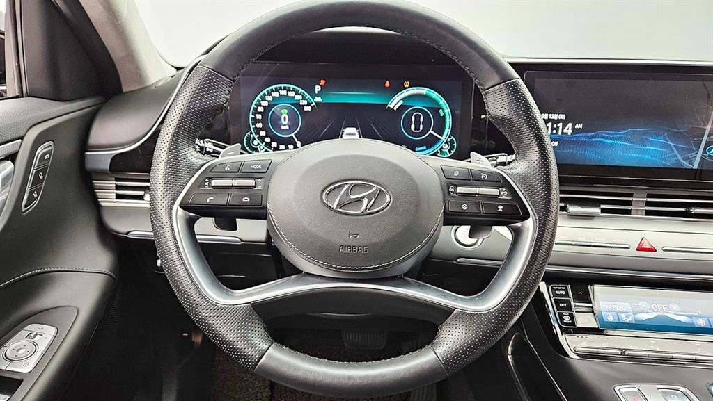 HYUNDAI Grandeur - Vista 7