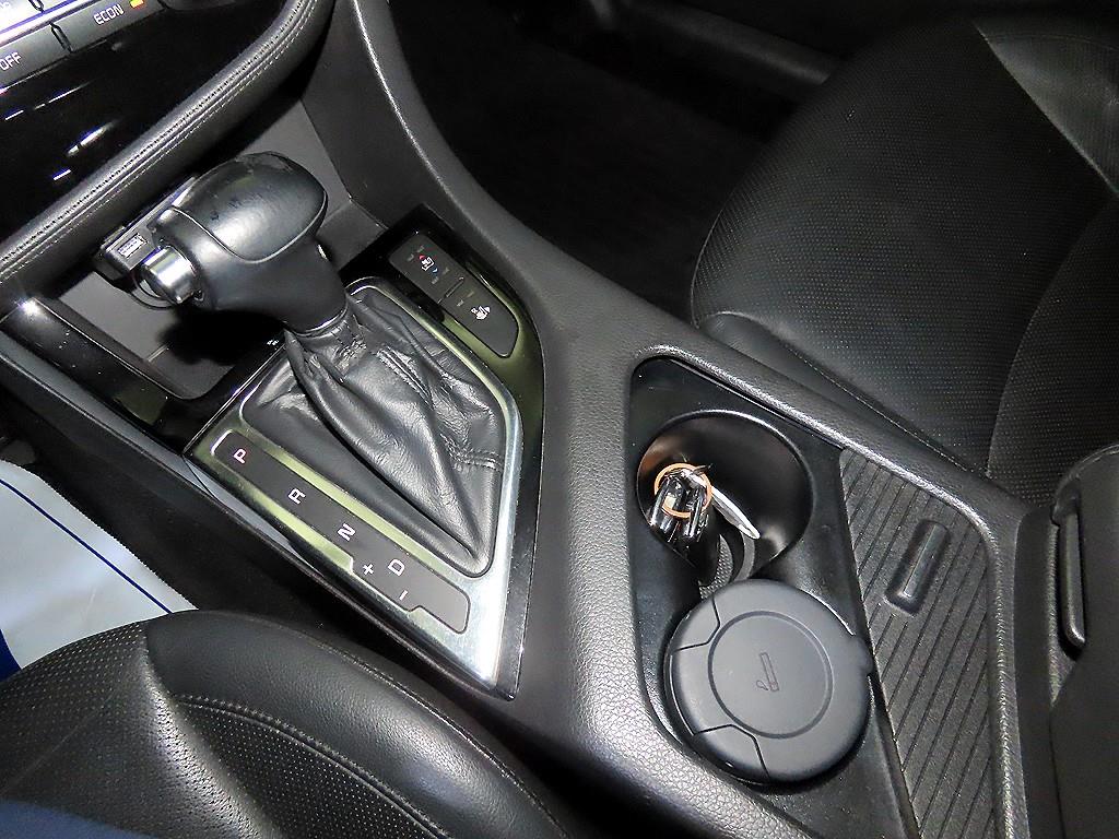 KIA K5 - Vista 12