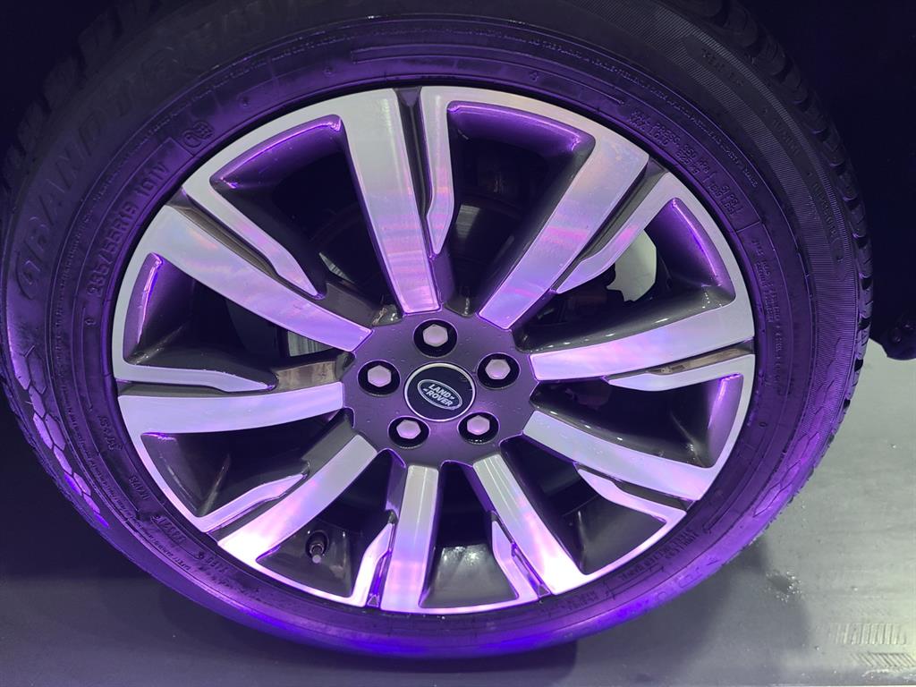 Land Rover Discovery Sports - Vista 6