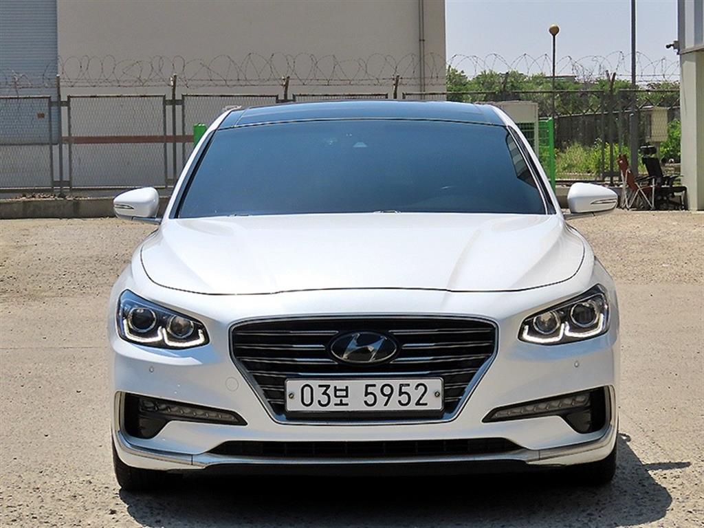 HYUNDAI Grandeur 2019 Blanco - Importación desde Corea - HF Imports Iquique - Foto 1