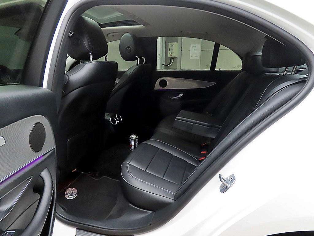 Mercedes Benz E class - Vista 6