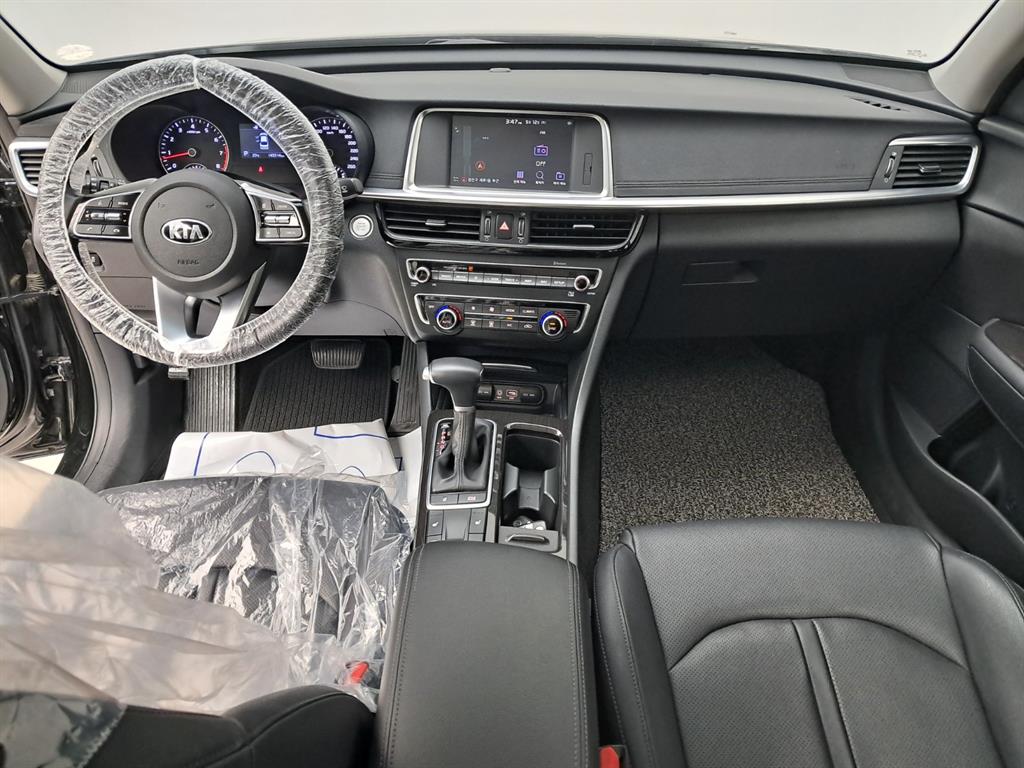 KIA K5 - Vista 11