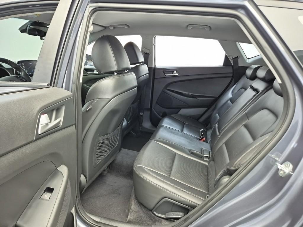 HYUNDAI Tucson - Vista 10