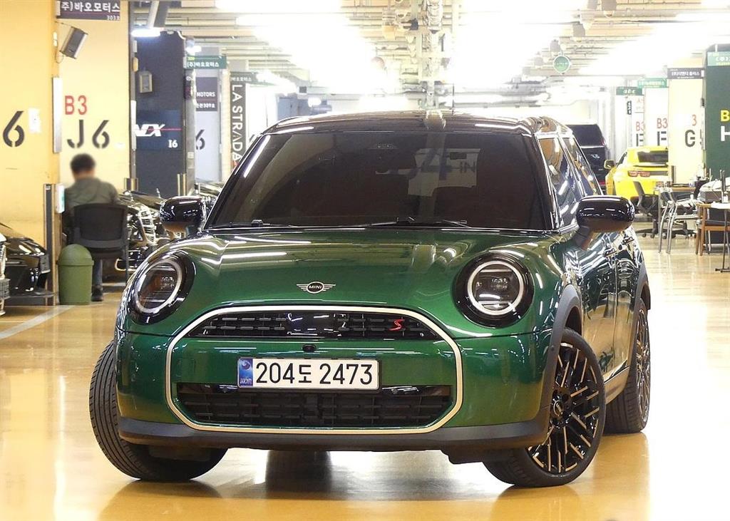Mini Cooper - Vista 2