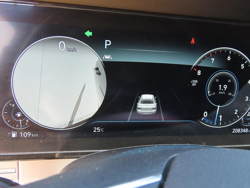 HYUNDAI Grandeur - Vista 10