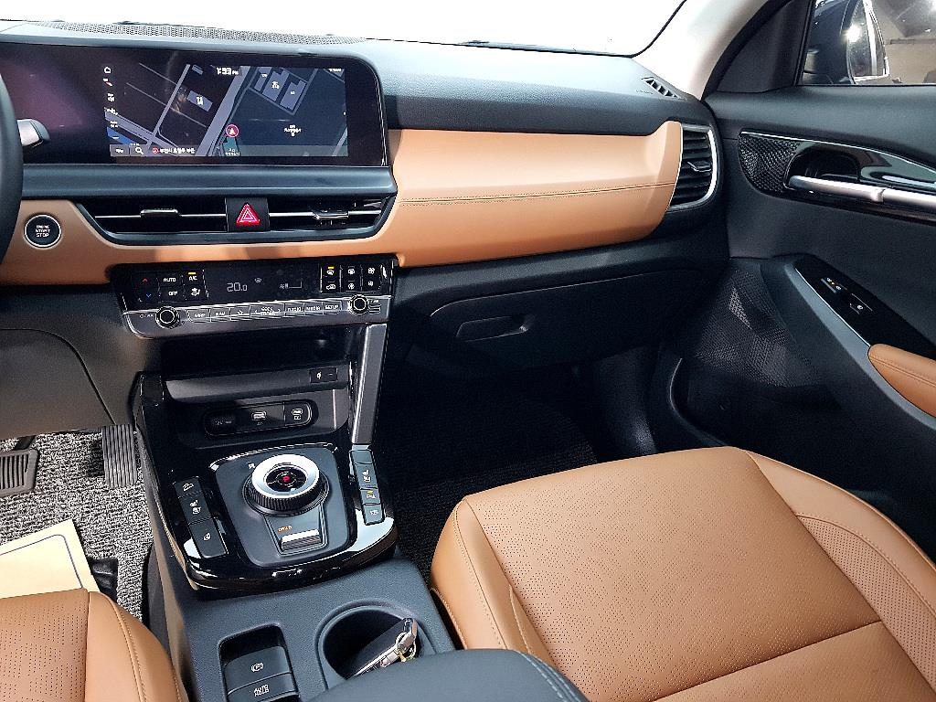 KIA Seltos - Vista 10