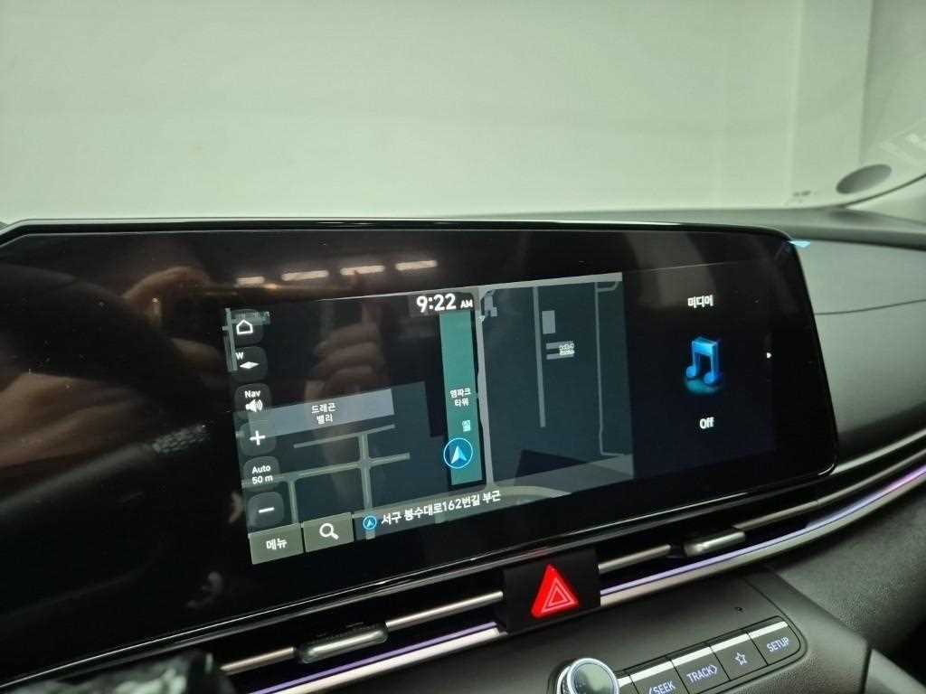 HYUNDAI Avante 2026 Blanco - Importación desde Corea - HF Imports Iquique - Foto 13