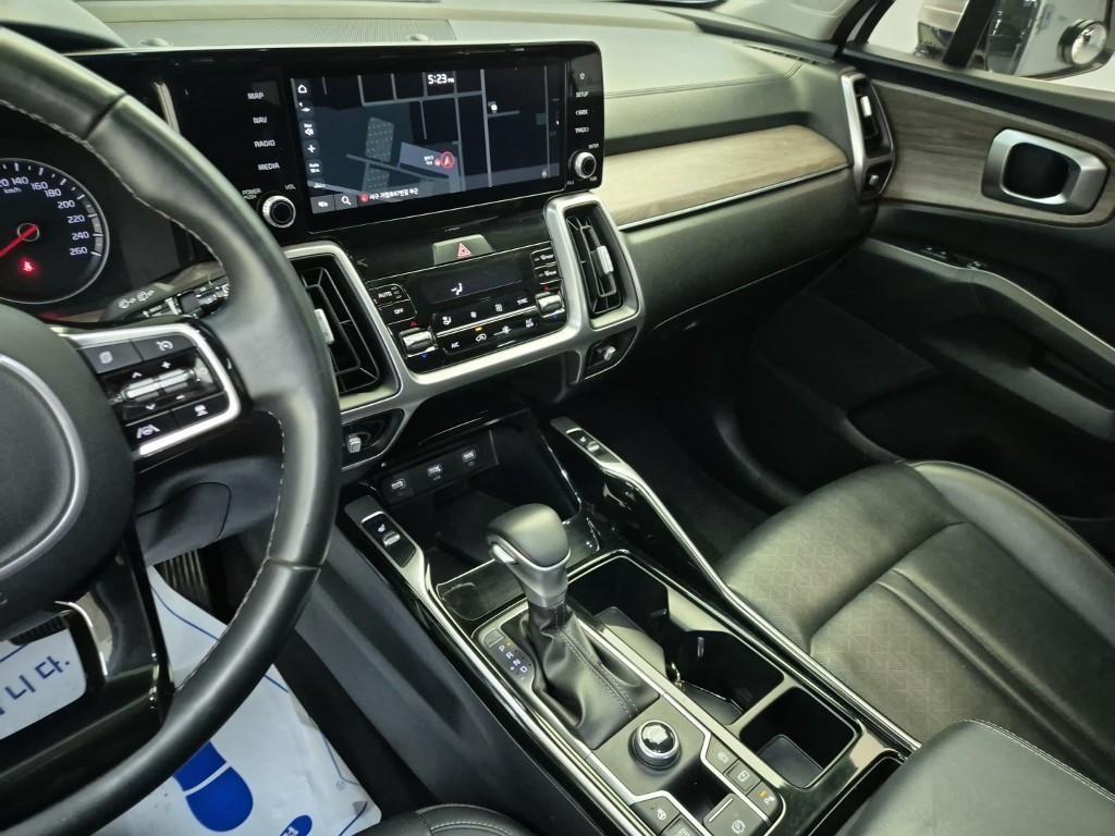 KIA Sorento - Vista 10