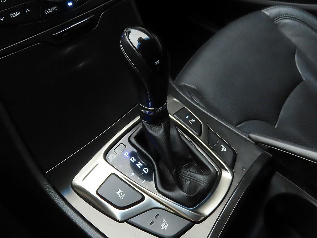 HYUNDAI Grandeur - Vista 10