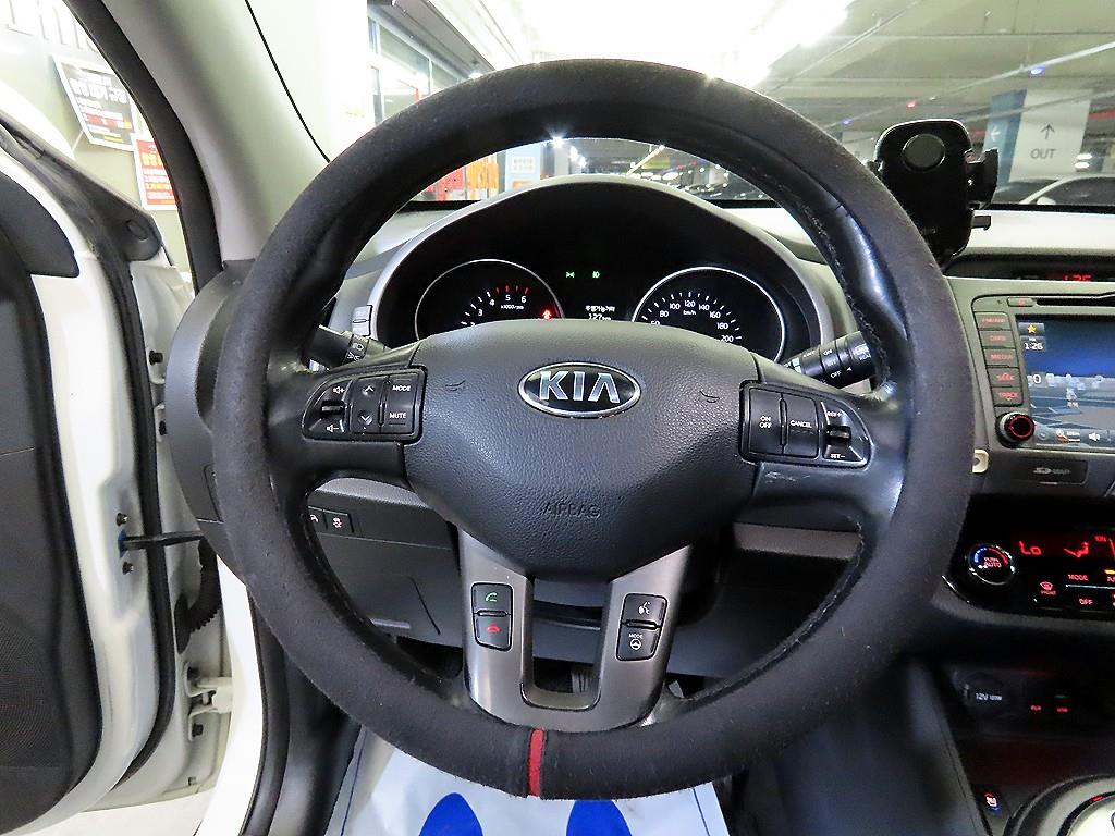 KIA Sportage - Vista 8