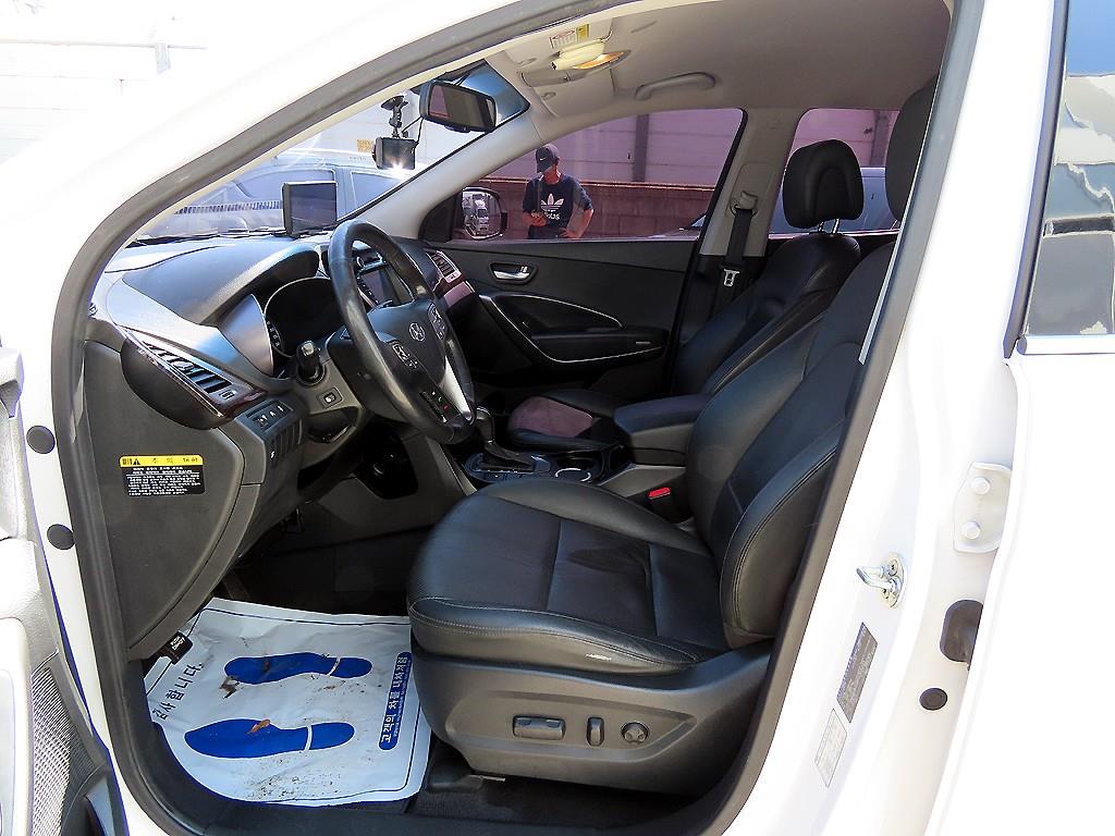 HYUNDAI Santa Fe - Vista 5