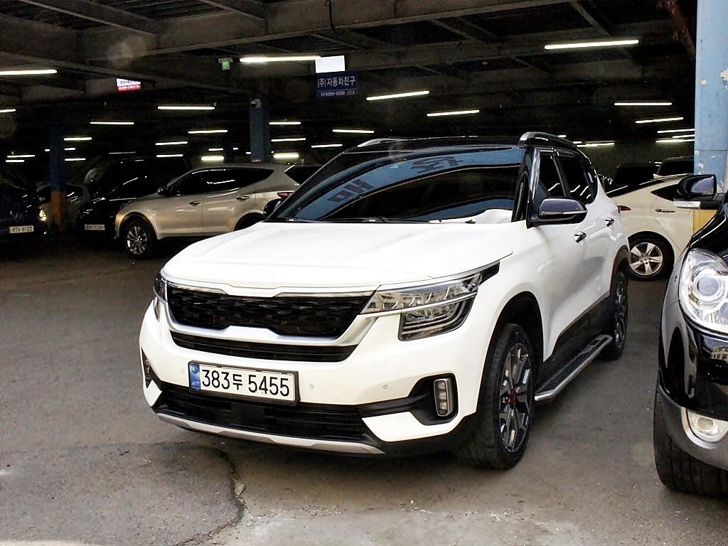 KIA Seltos - Vista 3